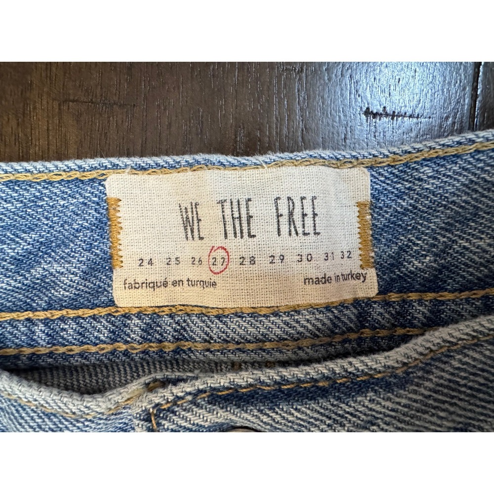 We The Free Distressed Straight Leg Cropped Jeans Women's Size 27 Light Wash - Picture 3 of 4